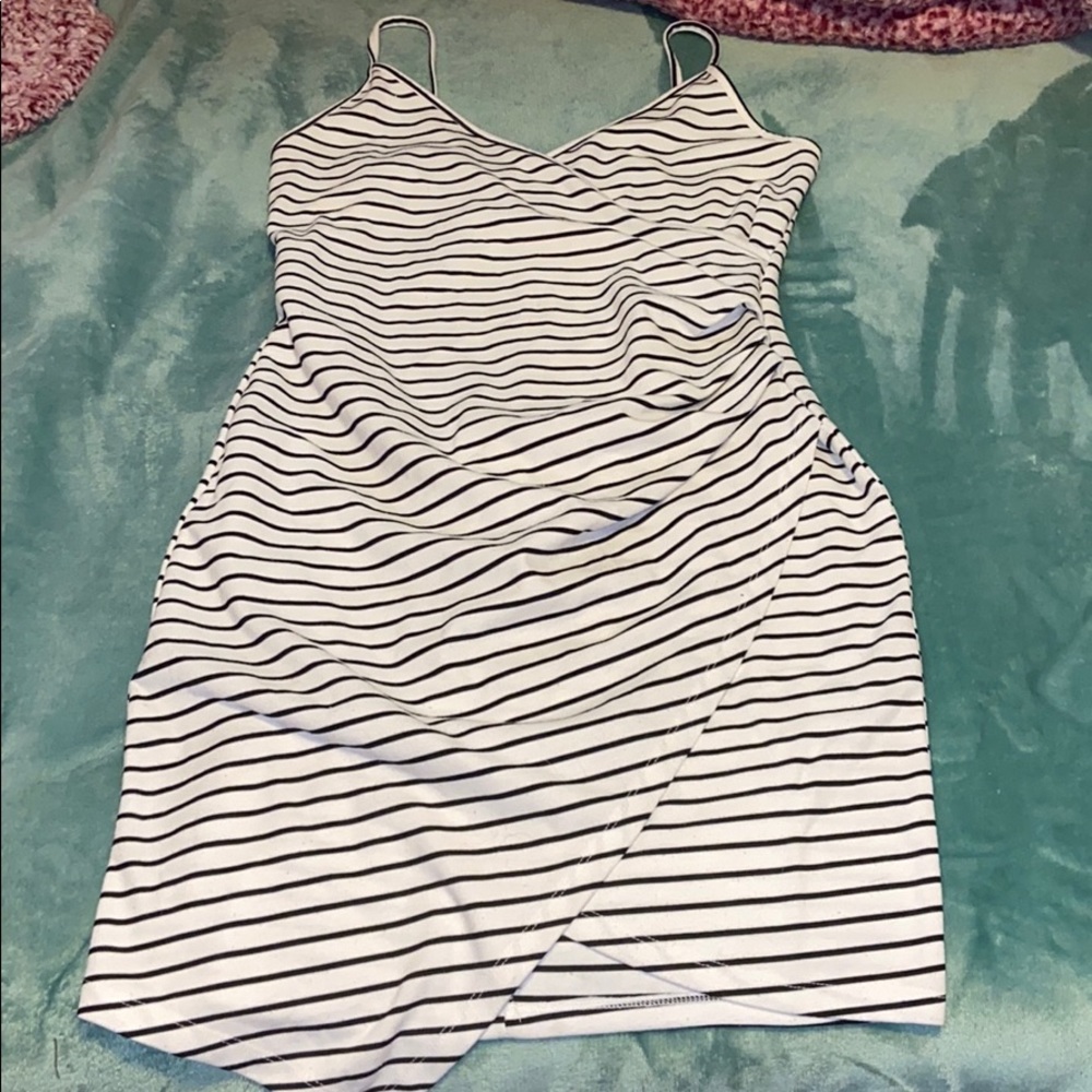 Short dress